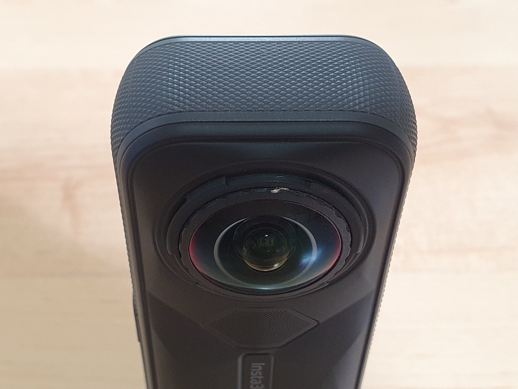 Insta360 Action Cam: Insta360 X5 Essentials Bundle + Extras – Nuovo (secondo la descrizione) da Luzern venduto da .Rafael. 3