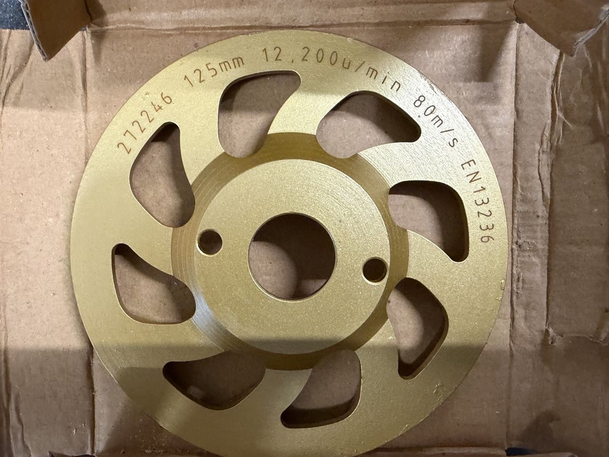 Bosch Smerigliatrici & Lucidatrici: Diamant Schleifer  – Usato da Trimstein venduto da Rbbh 6