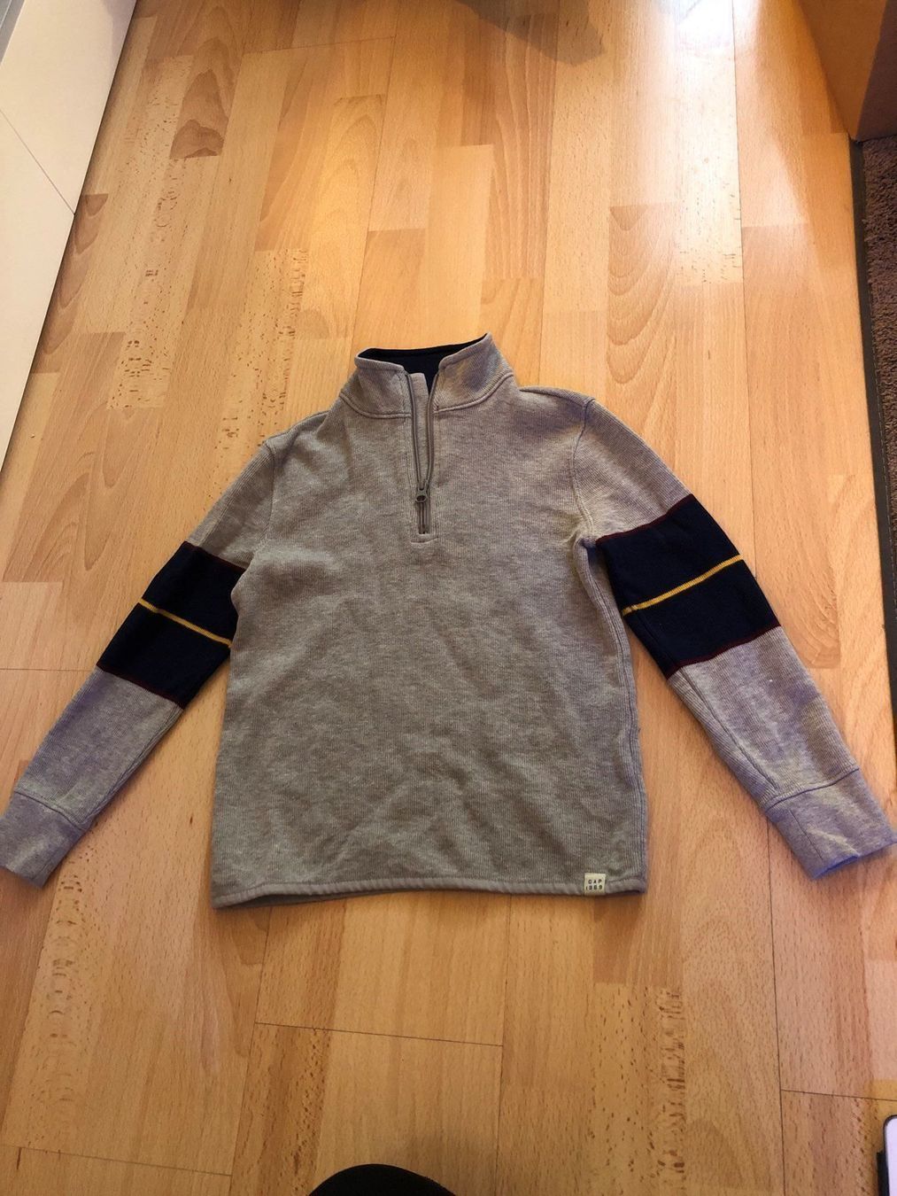 Gap Maglioni & Felpe: Pullover von Gap Kids Neu! Grösse S – Nuovo (secondo la descrizione) da Allschwil venduto da meeresperle