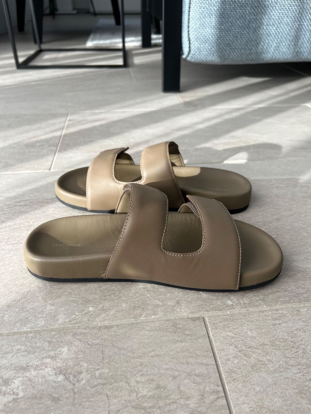 Scarpe da donna: Ledere Flip Flops Gr. 39 – Usato da Erlenbach ZH venduto da Irina_from_Erlenbach 2