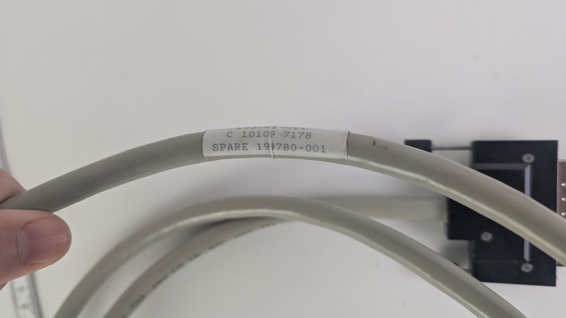Cavi: SCSI Kabel to DB68 Male – Usato da Zürich venduto da axolottchen 5