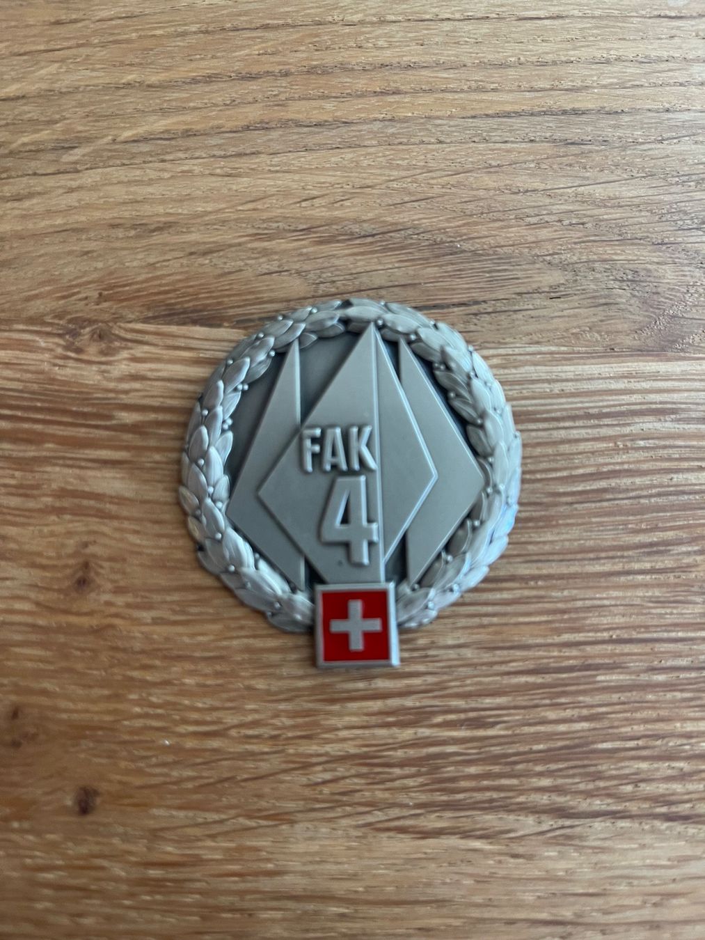Schweizer Armee Placchette & Badge: Militär-Abzeichen diverse – Usato da Sursee venduto da Domingo76 5