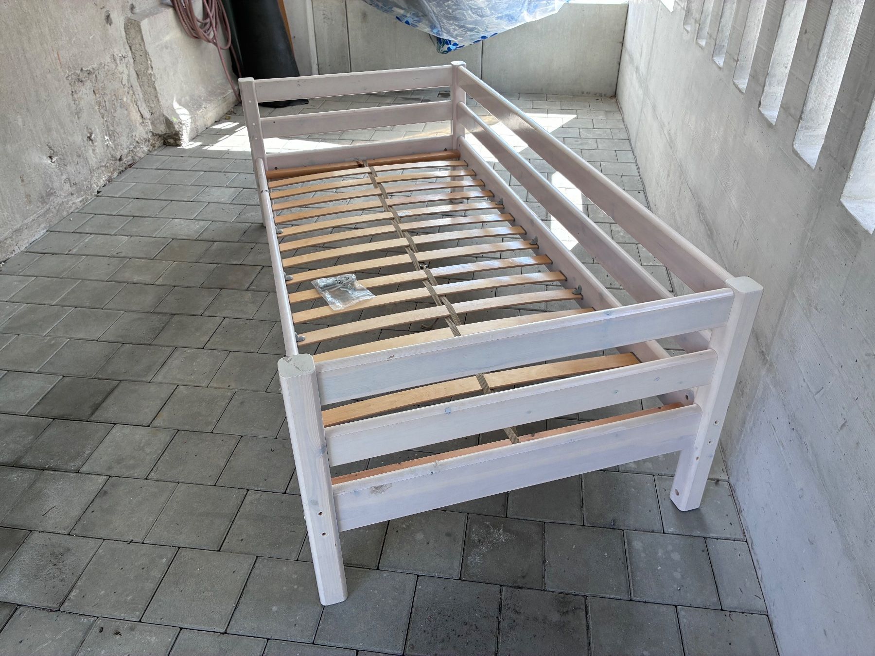 Flexa Letti: Bett weiss (Flexa Classic) – Usato da Rorschach venduto da Chbreiti 1