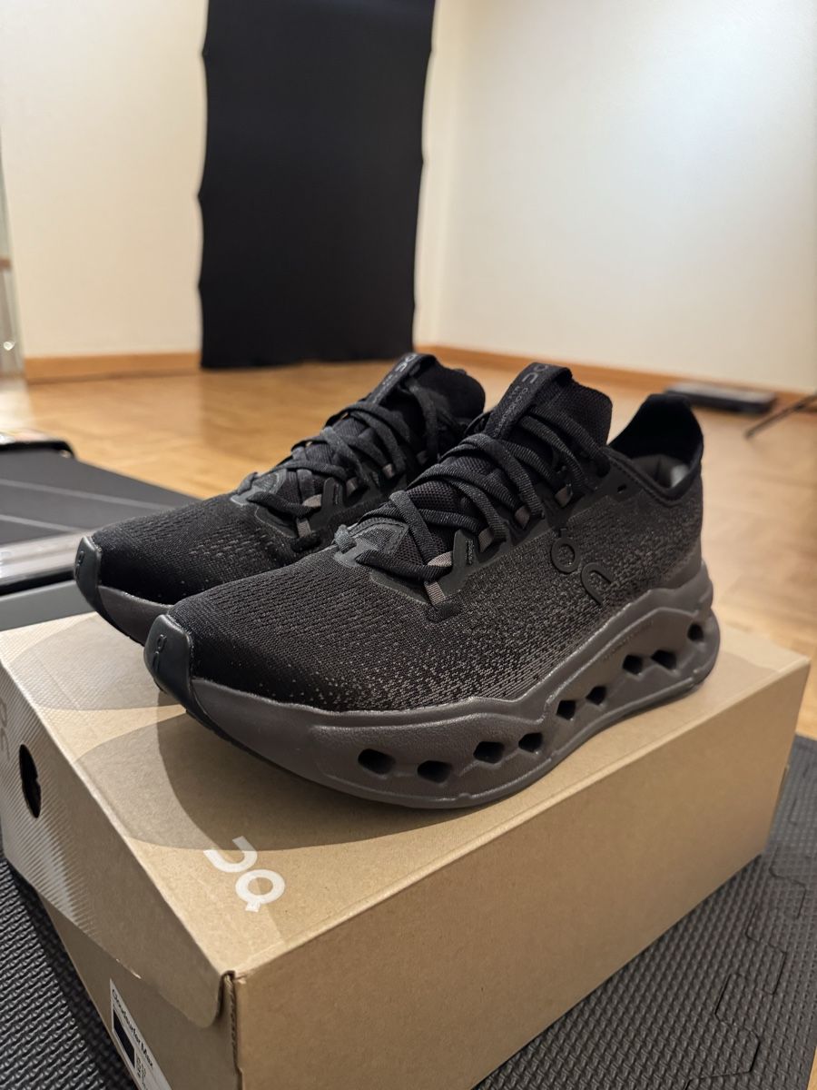 On Scarpe da uomo: On Cloudsurfer Max – Nuovo (secondo la descrizione) da Uetikon am See venduto da gre_5mqs 2