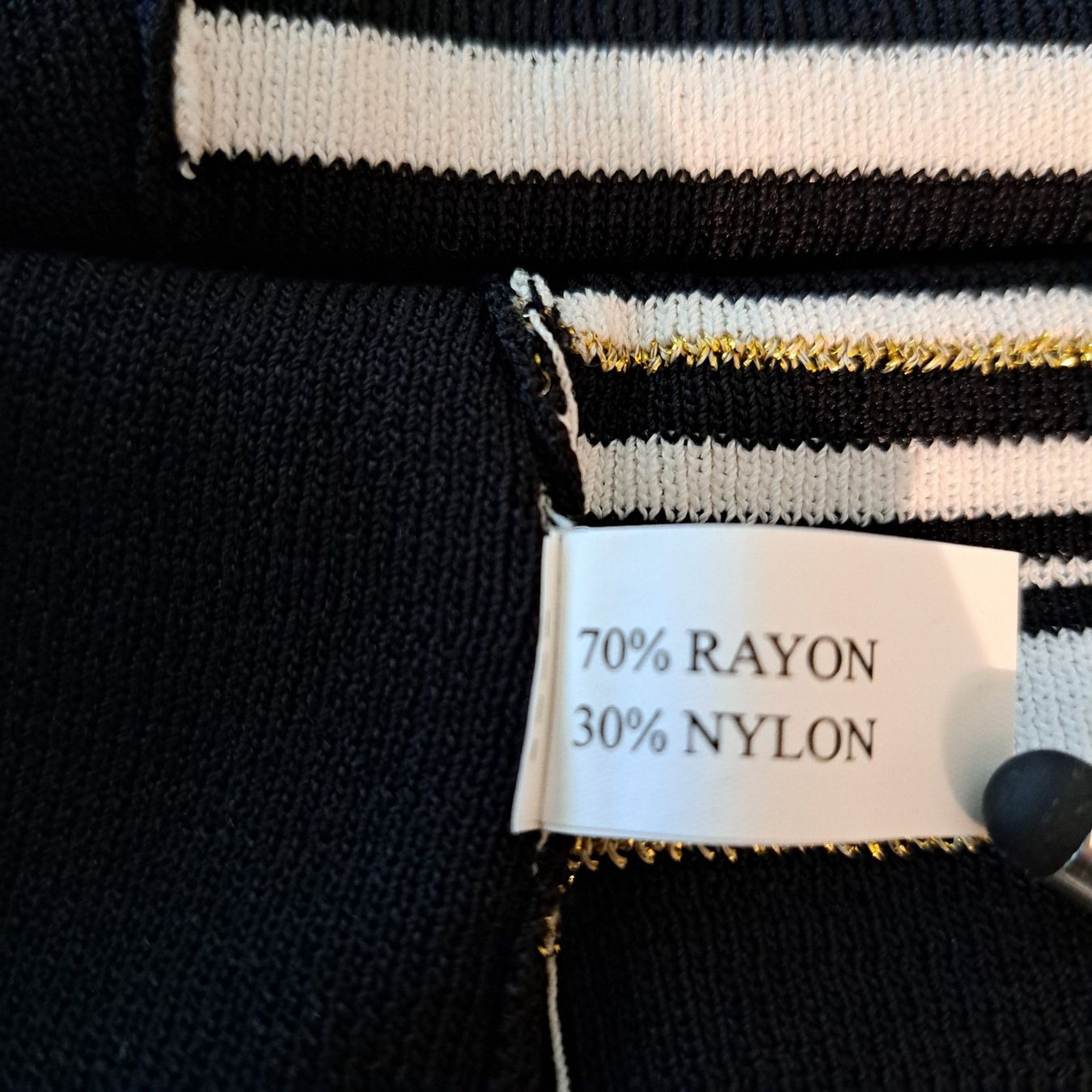 Maglioni & Felpe: Vintage Damen Pulli – Usato da Grüningen venduto da Tappio 4