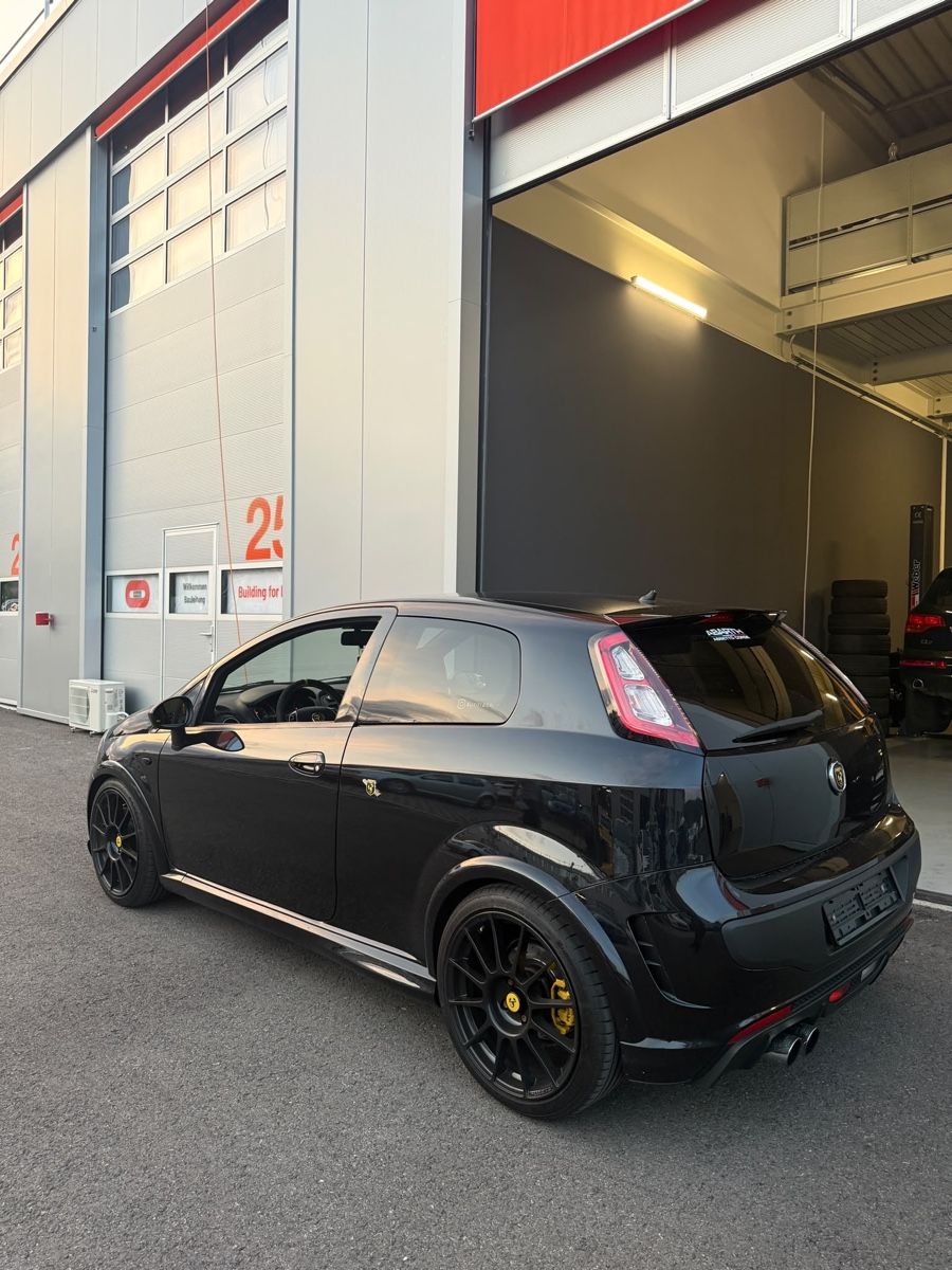 Abarth Automobili: Fiat punto abarth evo – Usato da Seon venduto da sal_2658 1