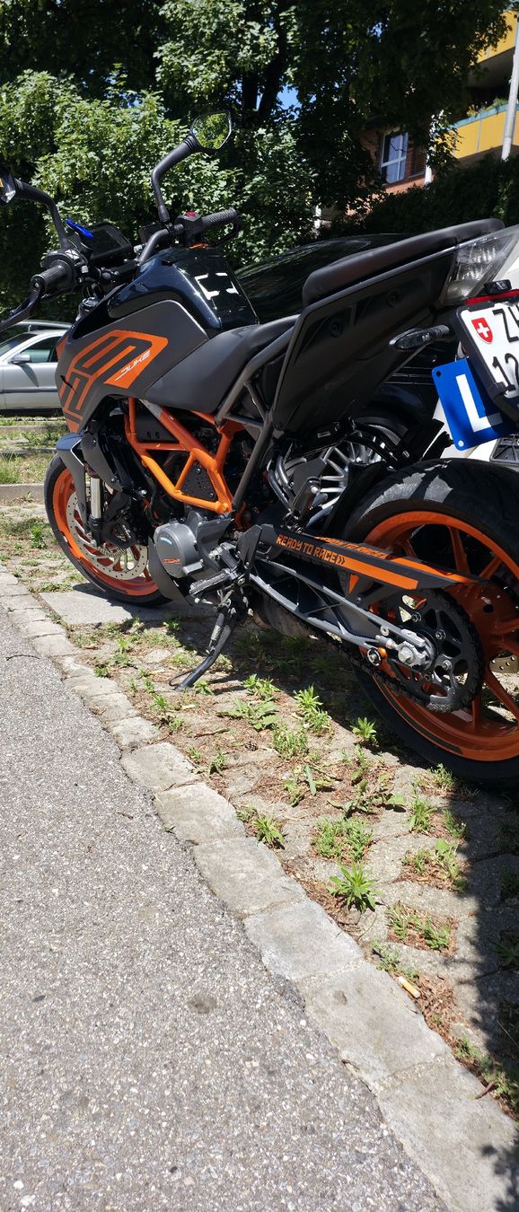 KTM Strada: ktm duke 125 – Usato da Niederhasli venduto da Zekibenz 6