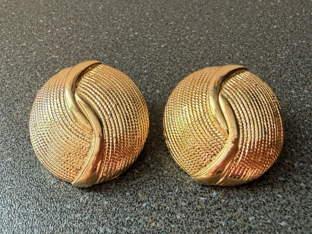 Orecchini pendenti & Orecchini a lobo: Vintage Ohrringe Clips Luxus Modeschmuck  – Usato da Lamone venduto da LaCantinaMagica