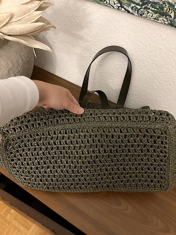 Taschen für Damen: Anine Bing Rio Shopper – Gebraucht aus Unterägeri von mar_96hk 3