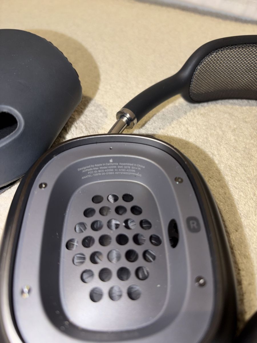 Apple Cuffie: Apple Airpods Max Mitternacht – Usato da Visperterminen venduto da lgresell 3