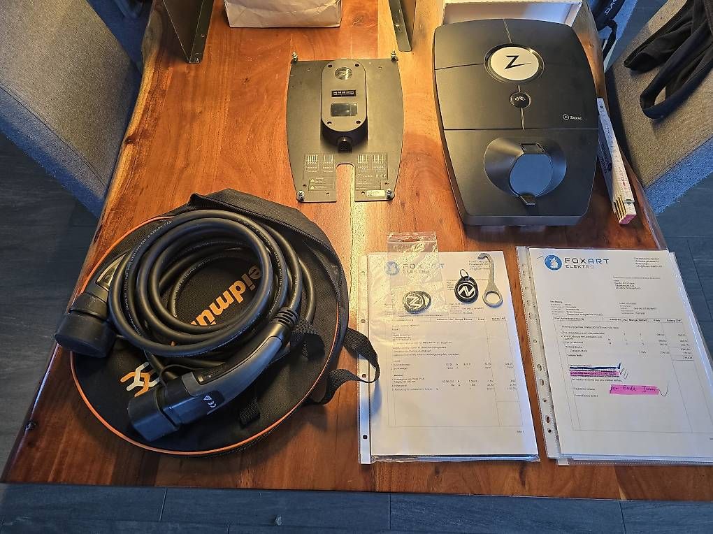 Caricabatterie: Zaptec Pro Ladestation komplett-Set  – Usato da Buchs LU venduto da san_df8f