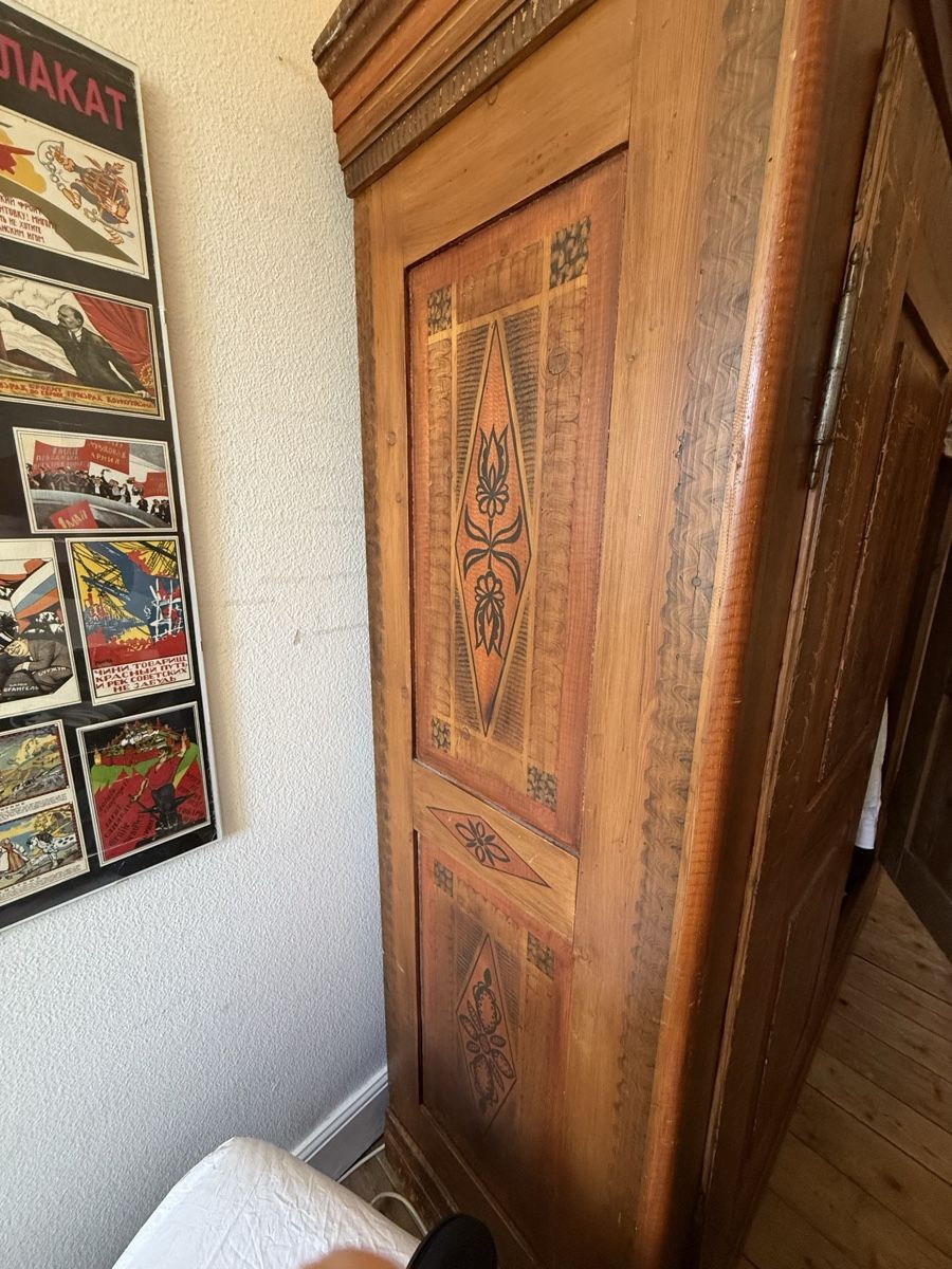Schränke: Bauernschrank, bemalt – Gebraucht aus Zürich von ben_dbc9 4