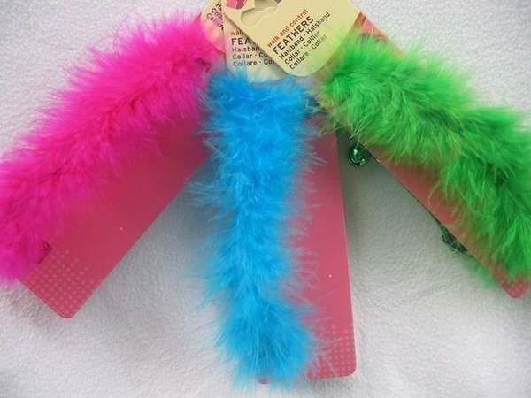Leine & Halsband: Katzenhalsband Feder grün – Neu und originalverpackt aus Schübelbach von Bemafaja