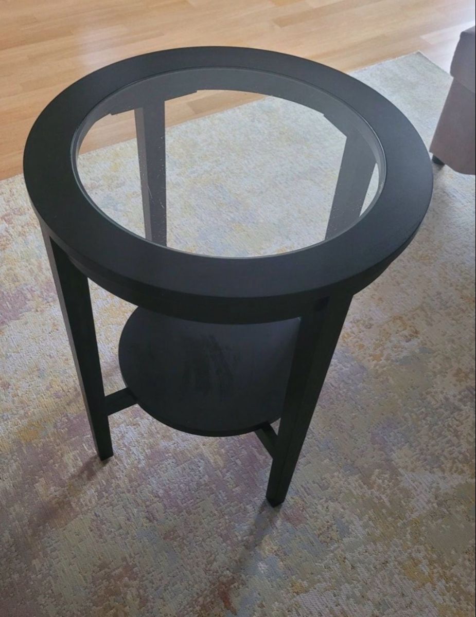Tables: Ikea Tisch – D'occasion à Zürich par Privat4444