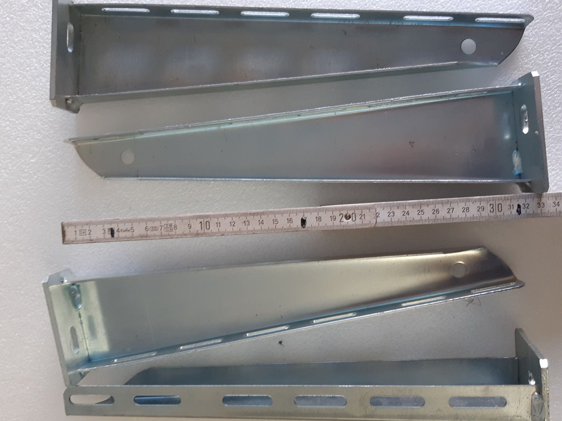 Scaffali: 4 Massive Tablar-Wandausleger, länge 35cm für Tablare – Nuovo e nell'imballaggio originale da Eschenbach LU venduto da neg_zw6v 2