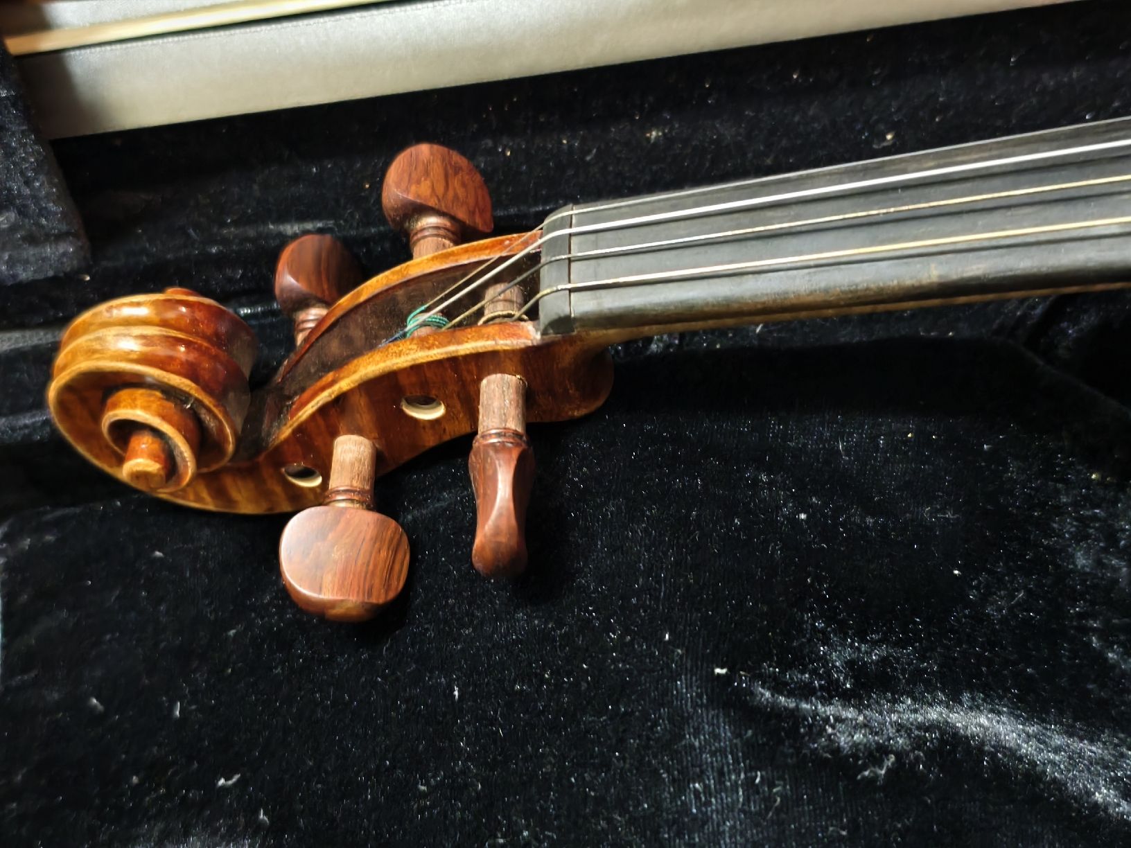 Strumenti musicali: Violin one-piece back – Usato da Vevey venduto da cos-vero 5