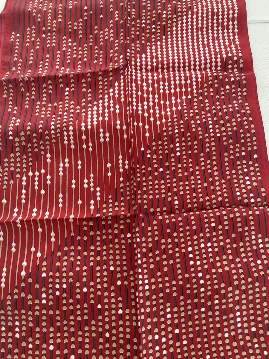 Foulard & Sciarpe: Seiden Schal 🌸 – Usato da Opfikon venduto da Luis144 7