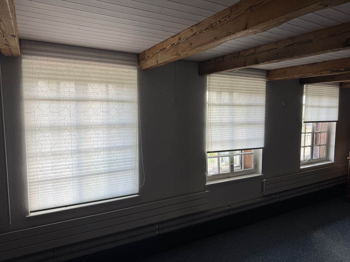 Tende da sole: 3x Plissee MHZ weiss gemustert – Usato da Cham venduto da matap1
