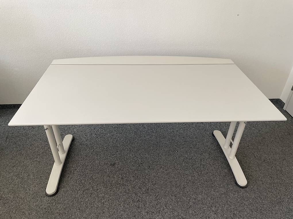 Bureaux: Bürotisch – D'occasion à Zürich par hanswieheirii