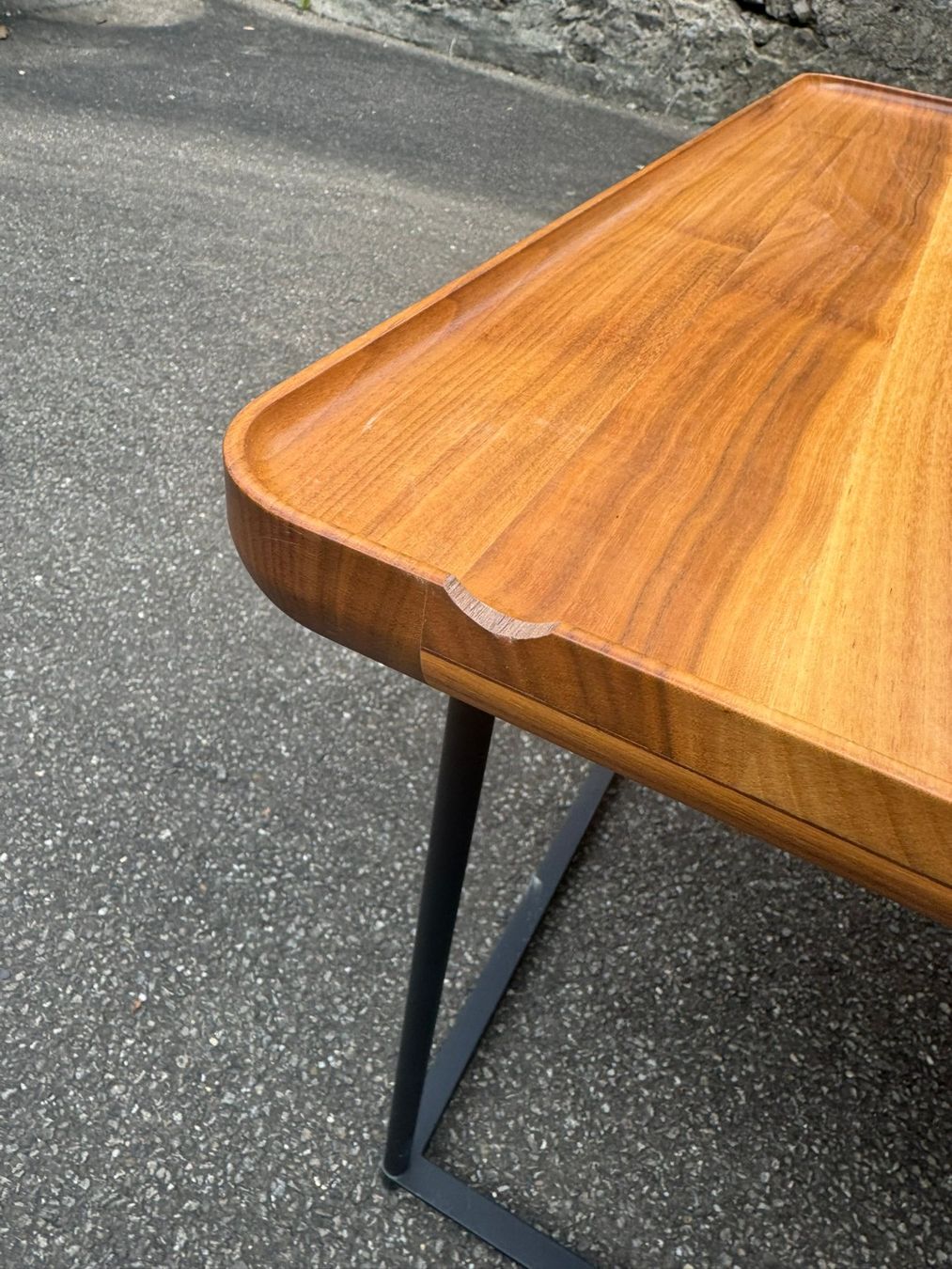 Tische: Cassina – Gebraucht aus Schwyz von wohnform 2