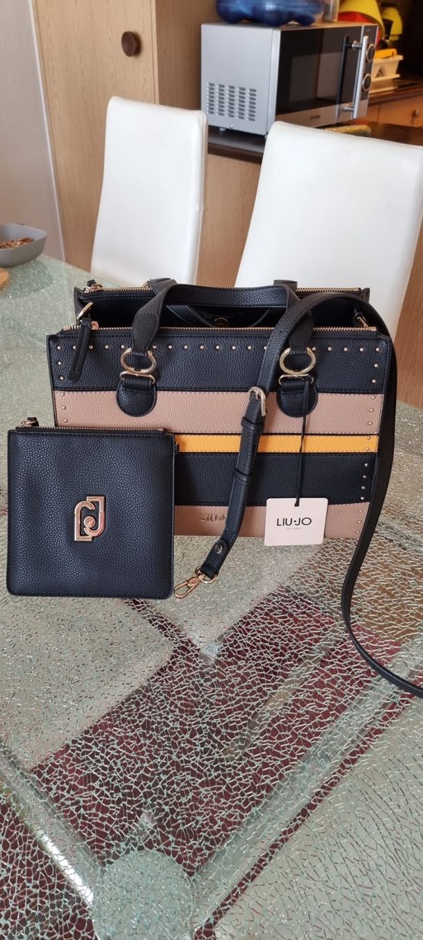 Liu Jo Taschen für Damen: Liu Jo Handtasche – Neu und originalverpackt aus Luzern von Reni025 1