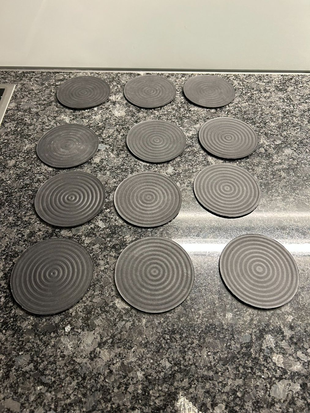 Sottobicchieri: 12 Untersetzer / 12 sous-verres – Usato da Küsnacht ZH venduto da filo_fila8700 5