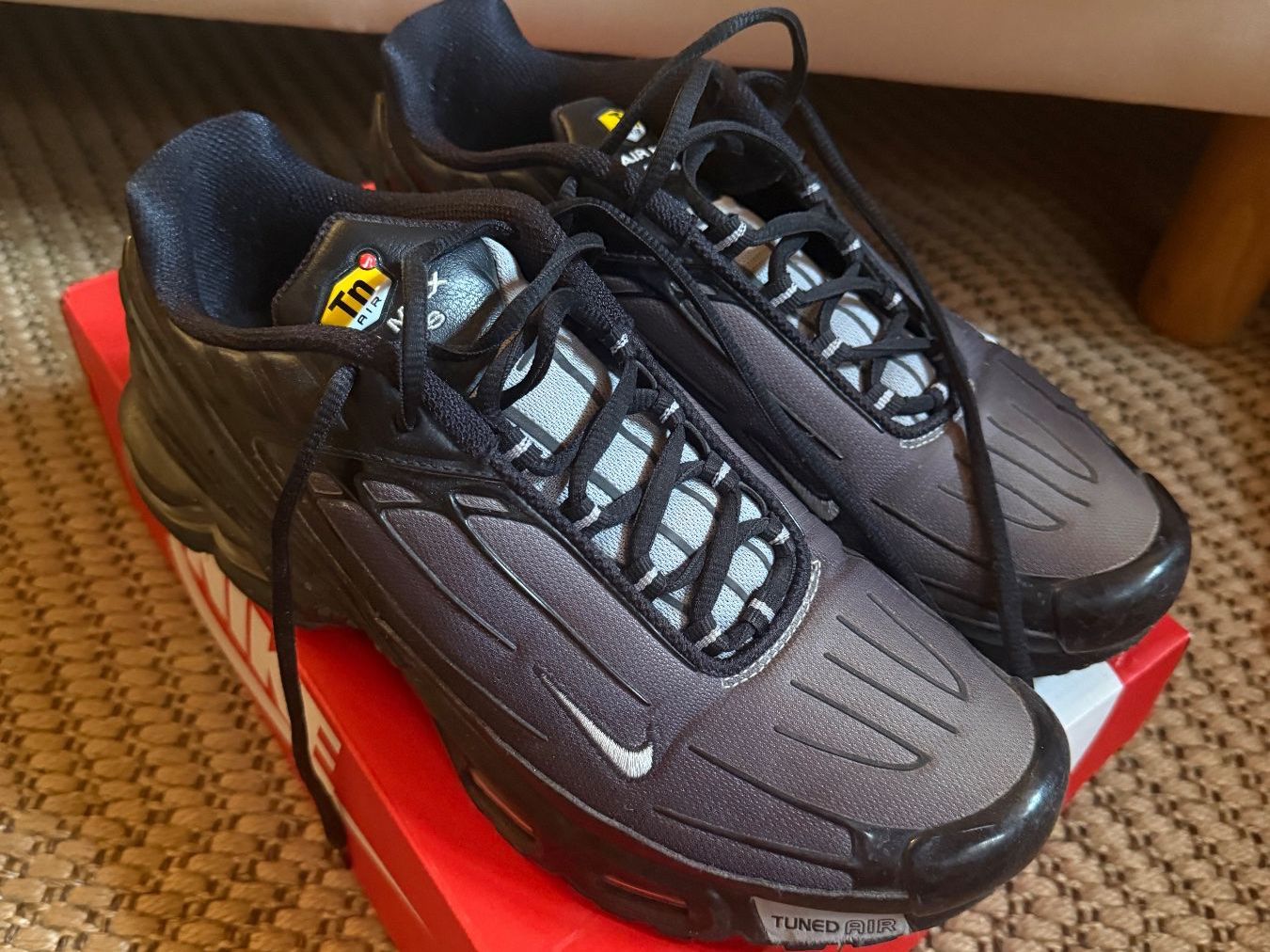 Nike Scarpe da uomo: Nike Air Max TN 44 uomo – Usato da Bellinzona venduto da gia_zx2b