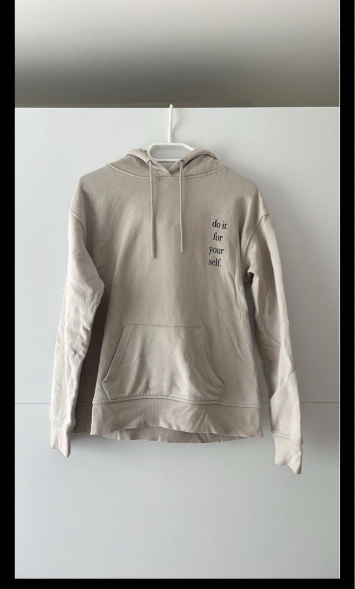 Maglioni & Felpe: Kapuzenpullover Beige in Grösse M  – Usato da St. Gallen venduto da chr_275x