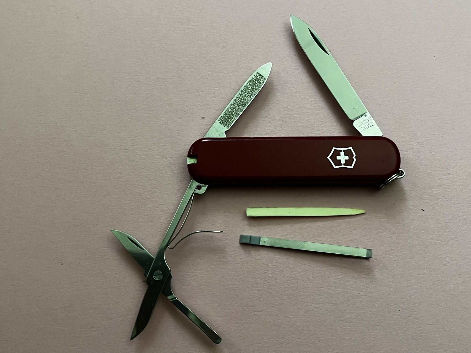 Victorinox Coltelli tascabile: Victorinox 74 mm  Ambassador – Usato da Zürich venduto da FV.vintage