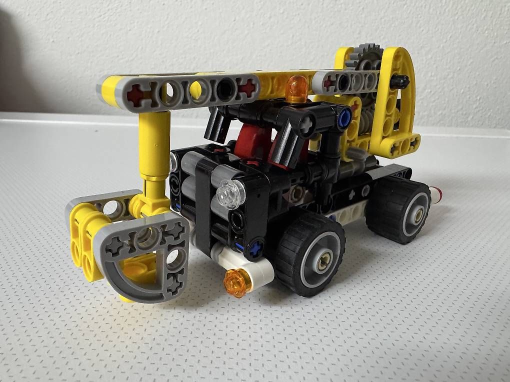 Lego Baukästen: LEGO TECHNIC SET 42031 HUBARBEITSBÜHNE – Gebraucht aus Zunzgen von Viper79 3