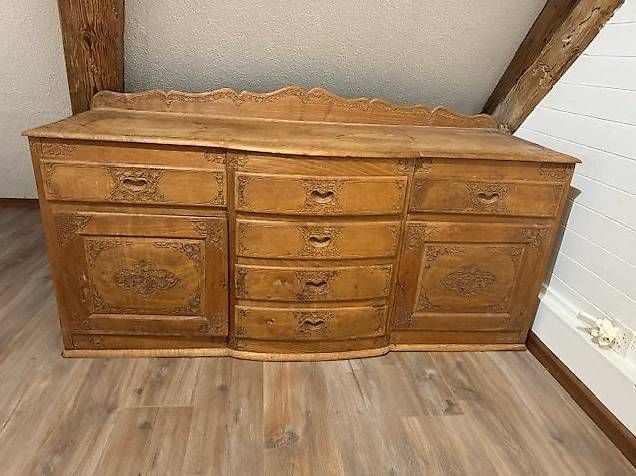 Truhe Kommode Antik (Gebraucht) in Obermumpf für CHF 1 – nur Abholung ...