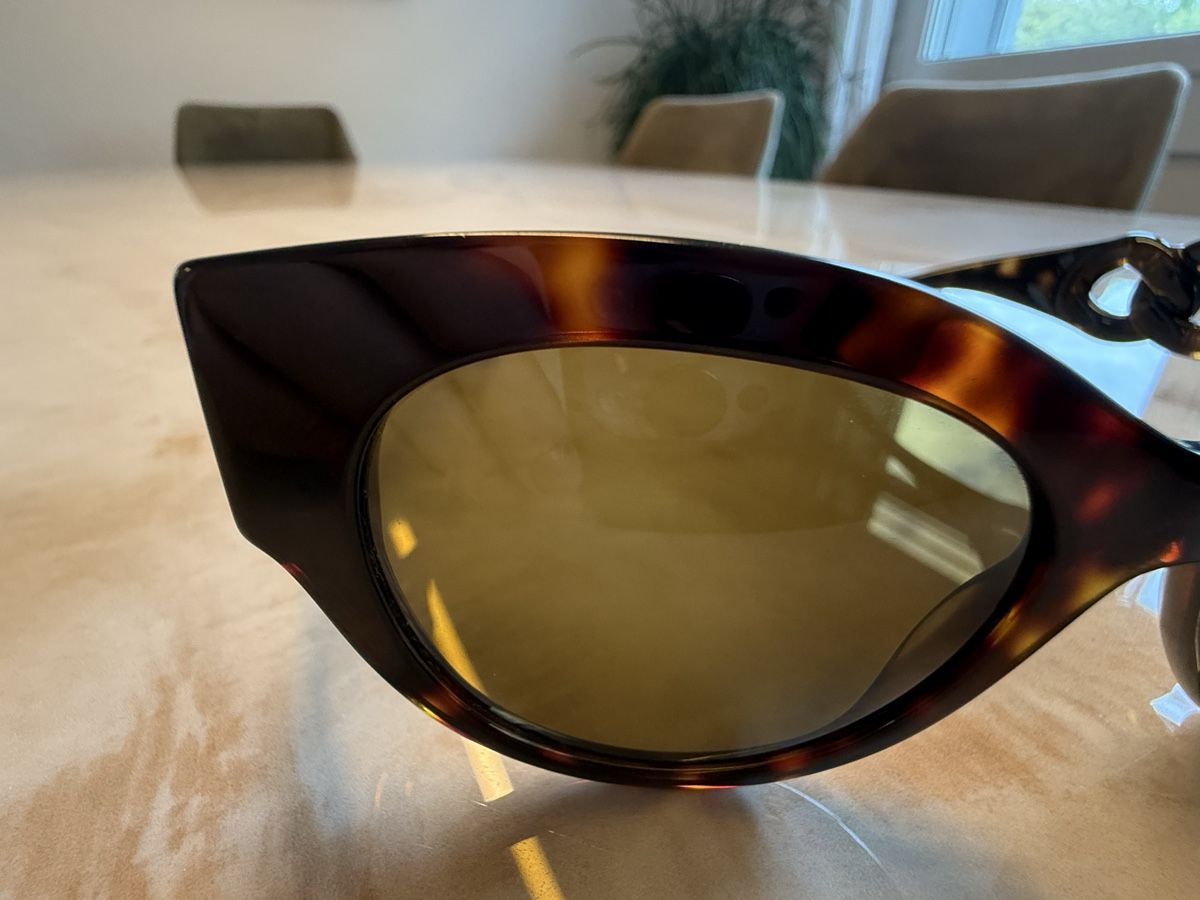 Versace Lunettes & Verres: Versace Cateye Sonnenbrille – D'occasion à Embrach par shila_03 4