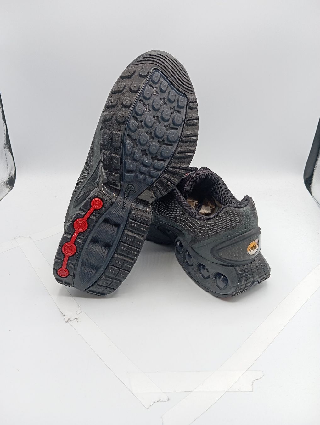 Nike Chaussures hommes: Nike Air Max DN (EU40) – Neuf avec emballage d'origine à Schaffhausen par outlez 6