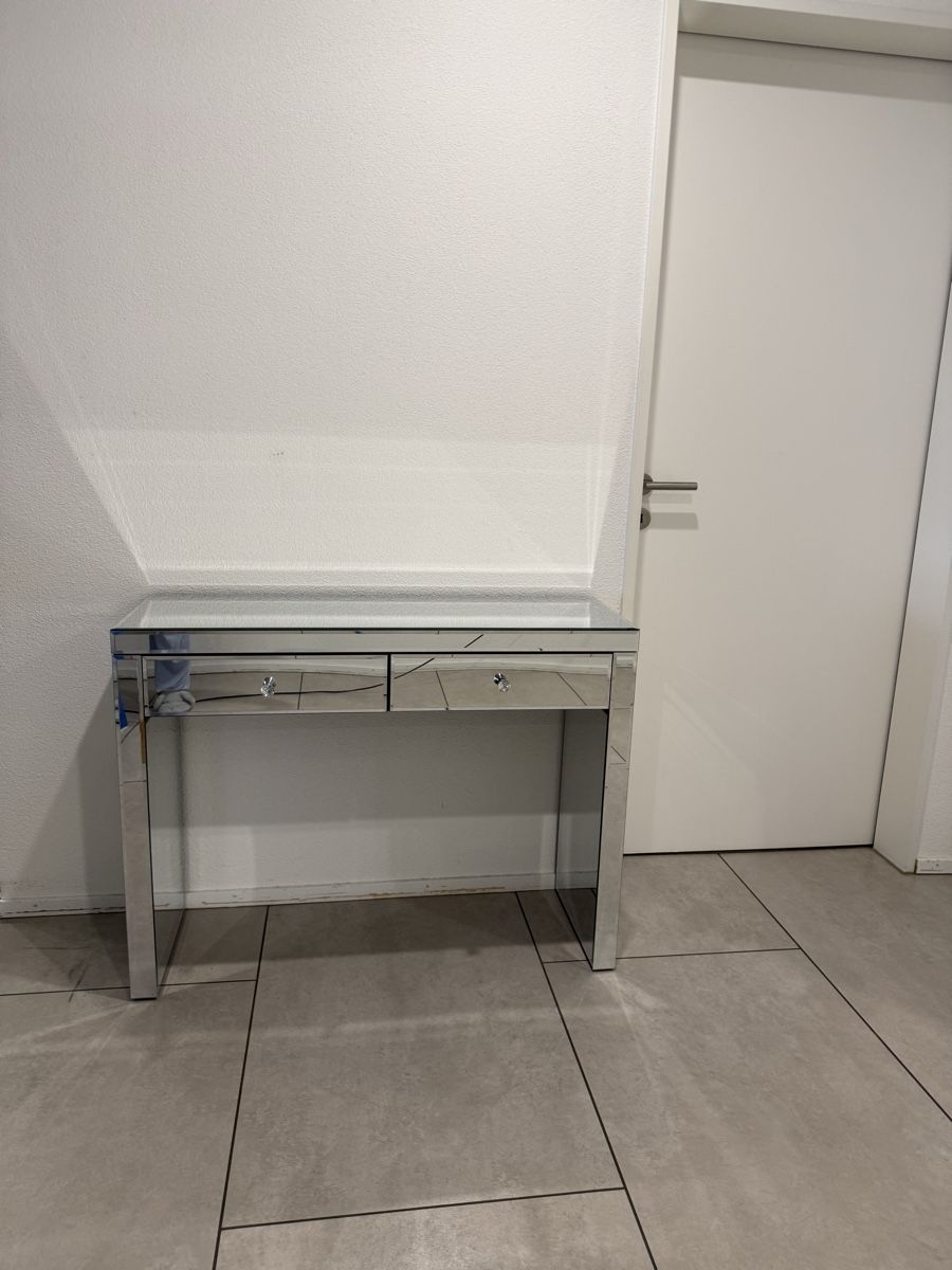 Schminktische: Eleganter Spiegeltisch mit Glas – Neu (gemäss Beschreibung) aus Lengnau BE von aya_2tvj 7