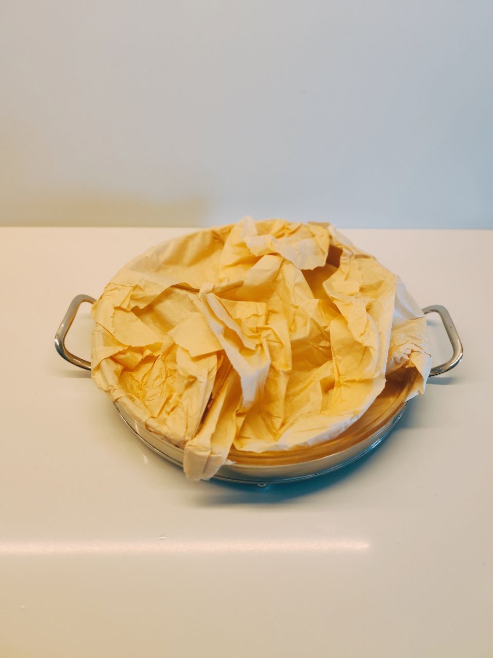 Piatti di portata: Vintage Serviertablett/Platte mit Glaseinsatz, 28cm Durchm. – Usato da Schlieren venduto da Wizza 6