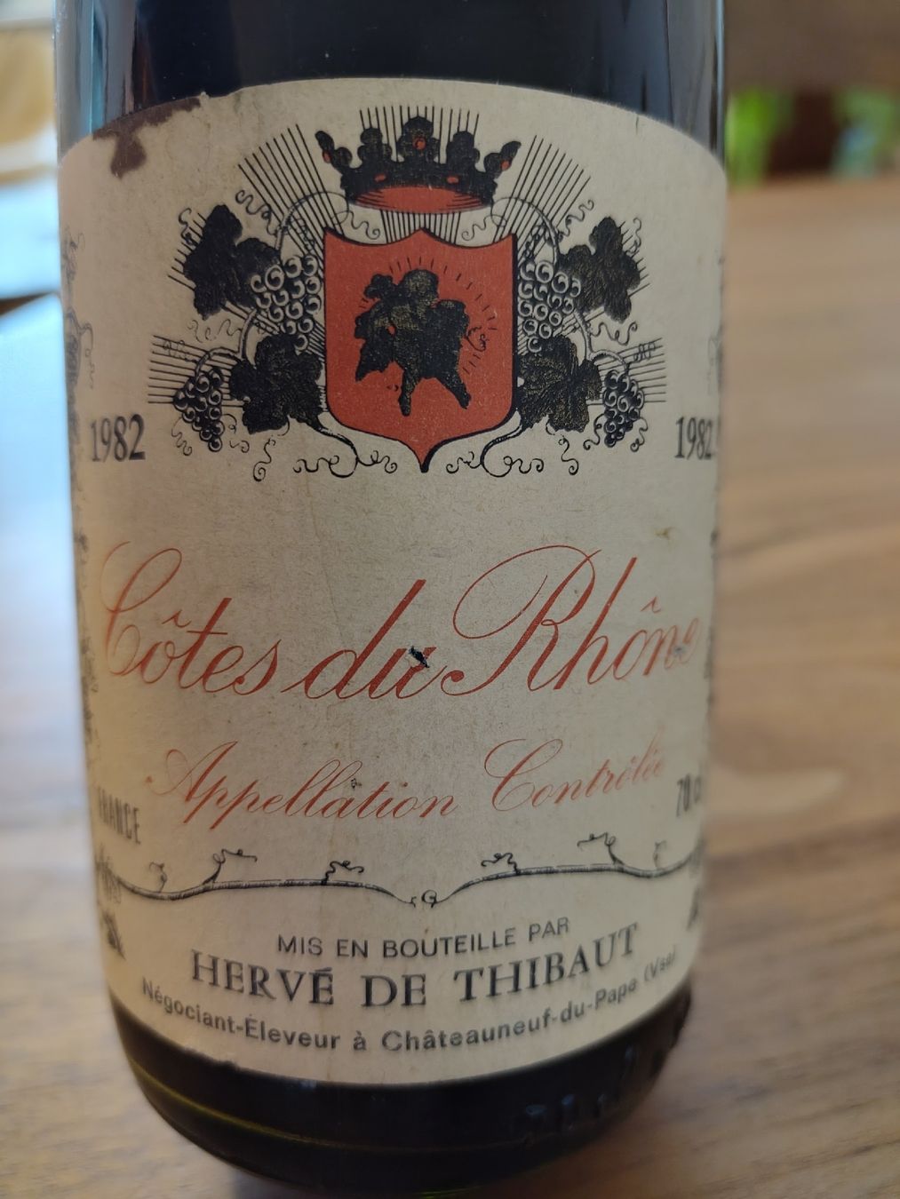 Vino: 1982 Wein, Côtes du Rhône  – Nuovo (secondo la descrizione) da Zürich venduto da betzec 2