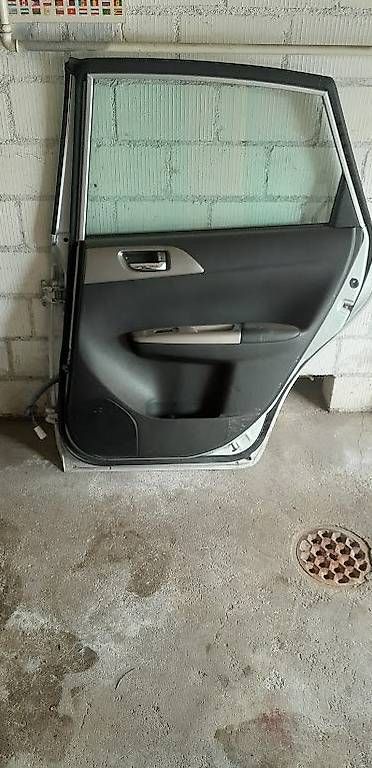 Tutti pezzi di ricambio auto: Occ. Autozubehör – Usato da Grüningen venduto da wae_vm7c 1
