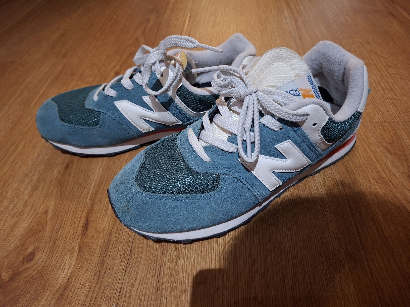 New Balance Scarpe da donna: New Balance 37 – Usato da Leuk-Stadt venduto da See_Lin 1