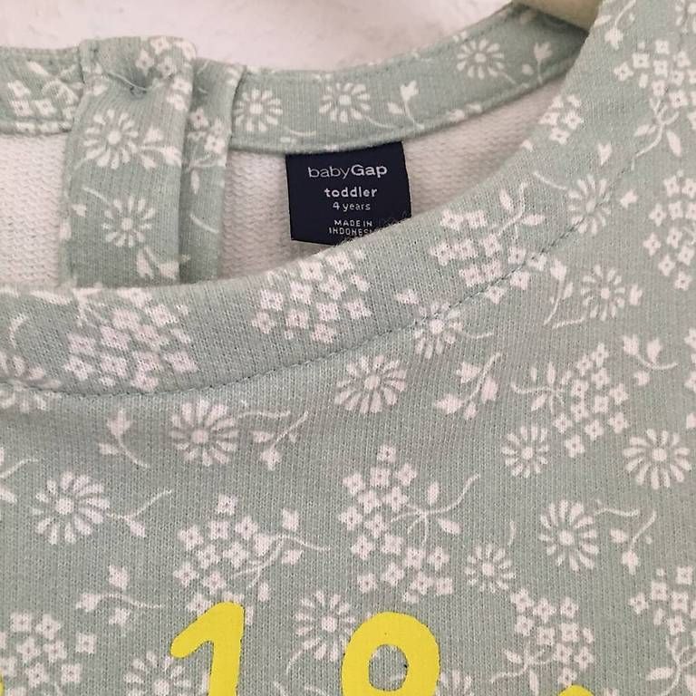Gap Vestiti & Gonne: GAP robe 4 ans – Usato da Geneve venduto da maremonte 1