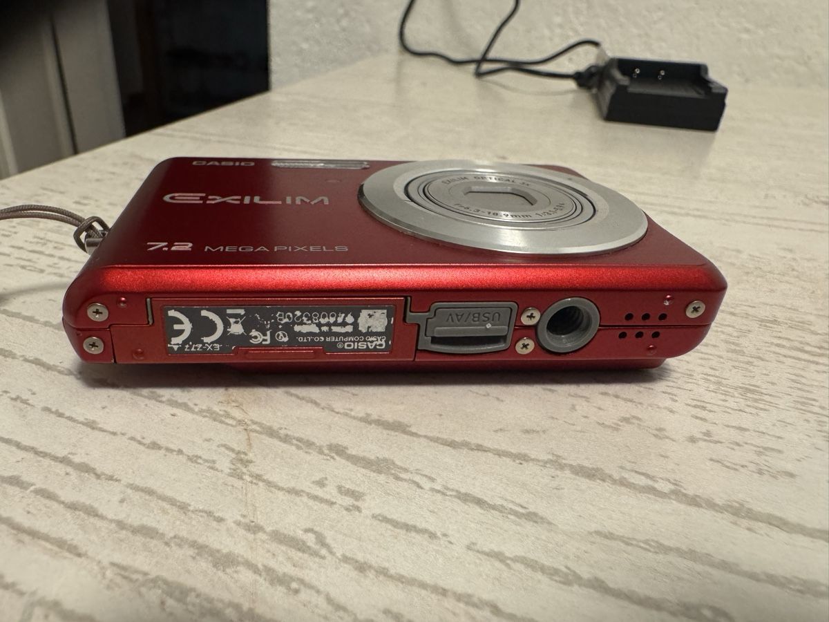 Casio Fotocamera: casio elixim ex-z77 Digitalkamera – Usato da Zunzgen venduto da milesdavis76 4