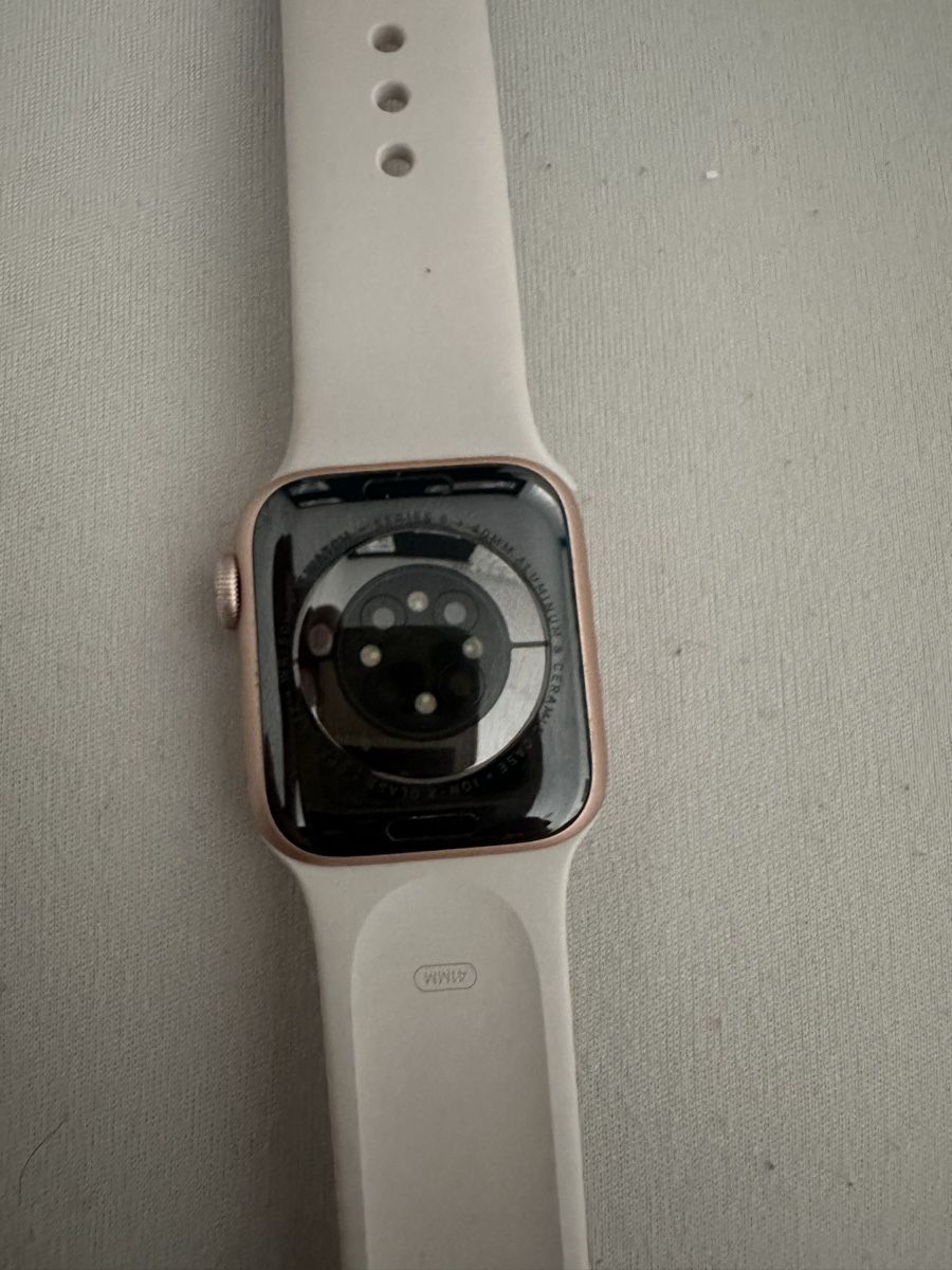 Apple Smartwatch: Apple Watch Series 6 – Gebraucht aus Liestal von _stara98 2