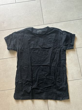 Schwarzes T-shirt Herren Pull&Bear
