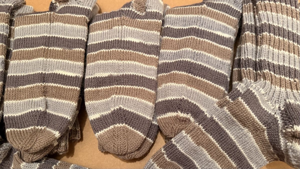 Calze: 7 Paar Wollsocken 44 – Nuovo (secondo la descrizione) da Muenchenstein venduto da adaf276 2