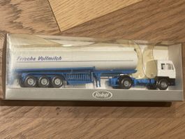 -Roskopf 41102  Büssing Tanksattelzug Milch