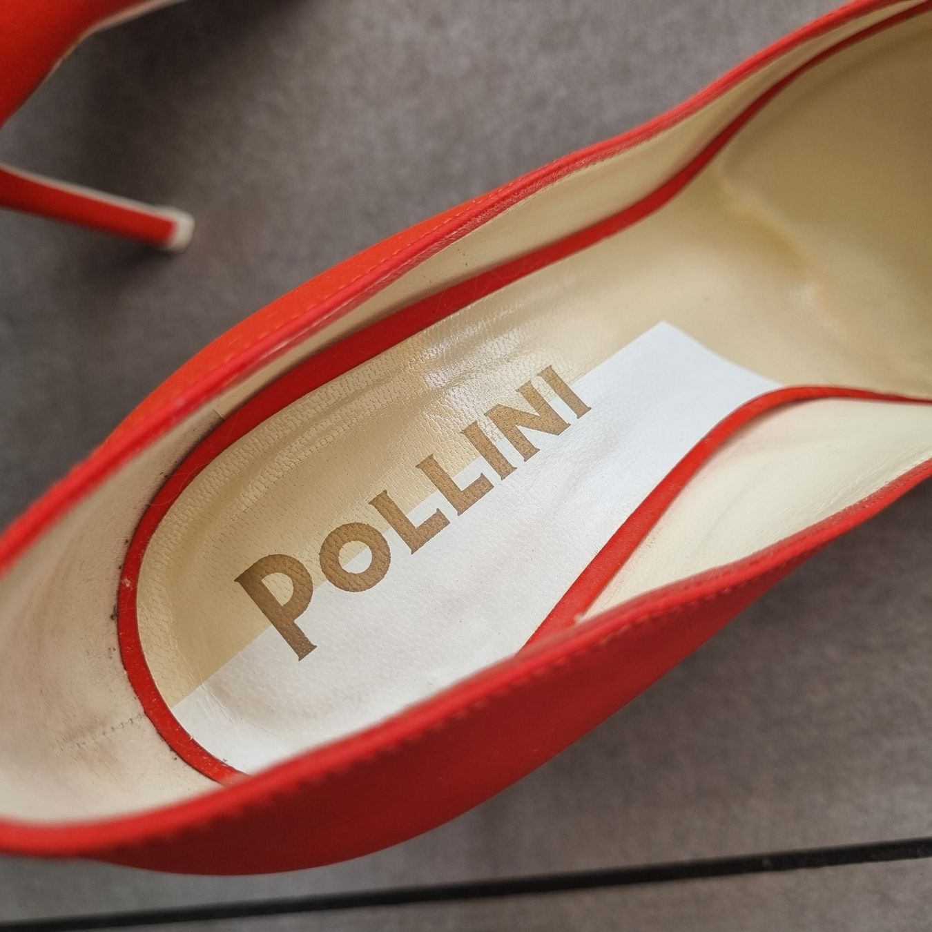 Scarpe da donna: Scarpe Pollini – Usato da Biasca venduto da Siosmart 3