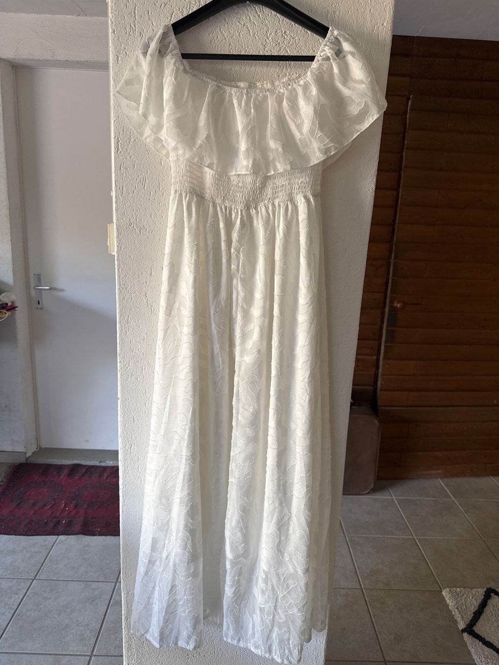 Robes et jupes: KLEID GR S NEU – D'occasion à Birr par WalkyriaM 2