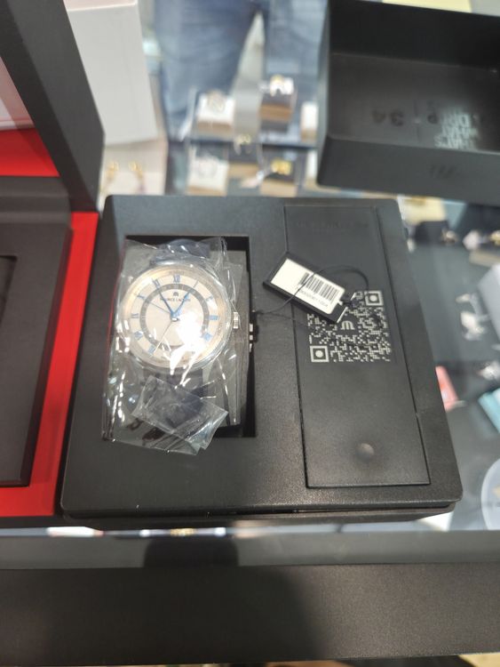 Maurice Lacroix Orologi: Maurice Lacroix Masterpiece Cinq Aiguilles – Nuovo (secondo la descrizione) da Lausanne venduto da LeoSwissTrade