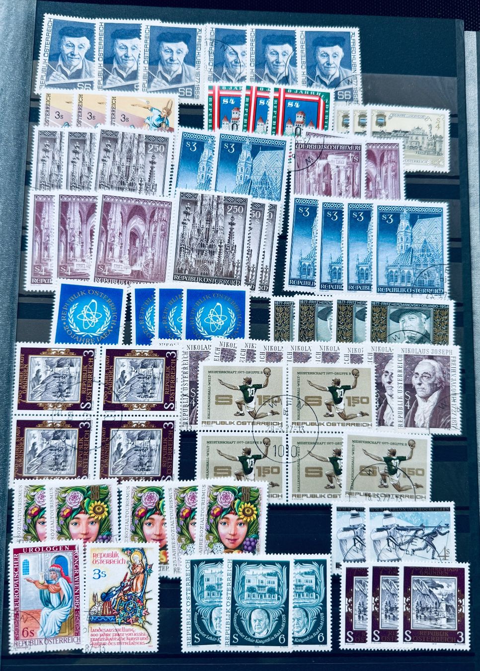 Alle Briefmarken: **Briefmarken Sammlung Republik Österreich viel Postfrisch** – Gebraucht aus Langrickenbach von MeUs74