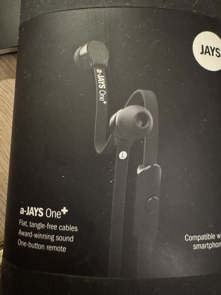 Cuffie: JAYS a-Six Wireless Kopfhörer Schwarz – Usato da Wettingen venduto da JasminL92 3