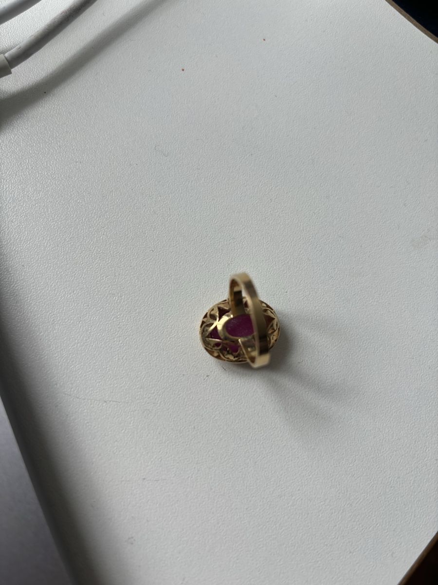 Anelli: Gold Ring mit Rubin  – Usato da Wädenswil venduto da vandalos 7